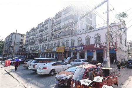 纺织厂家属院2室1卫48㎡带付房